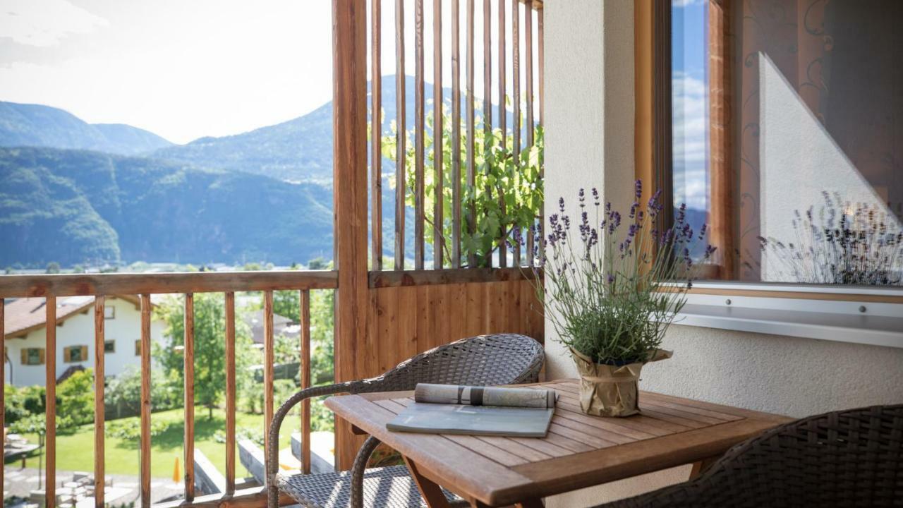 Biohotel Theiner'S Garten Lana Bagian luar foto