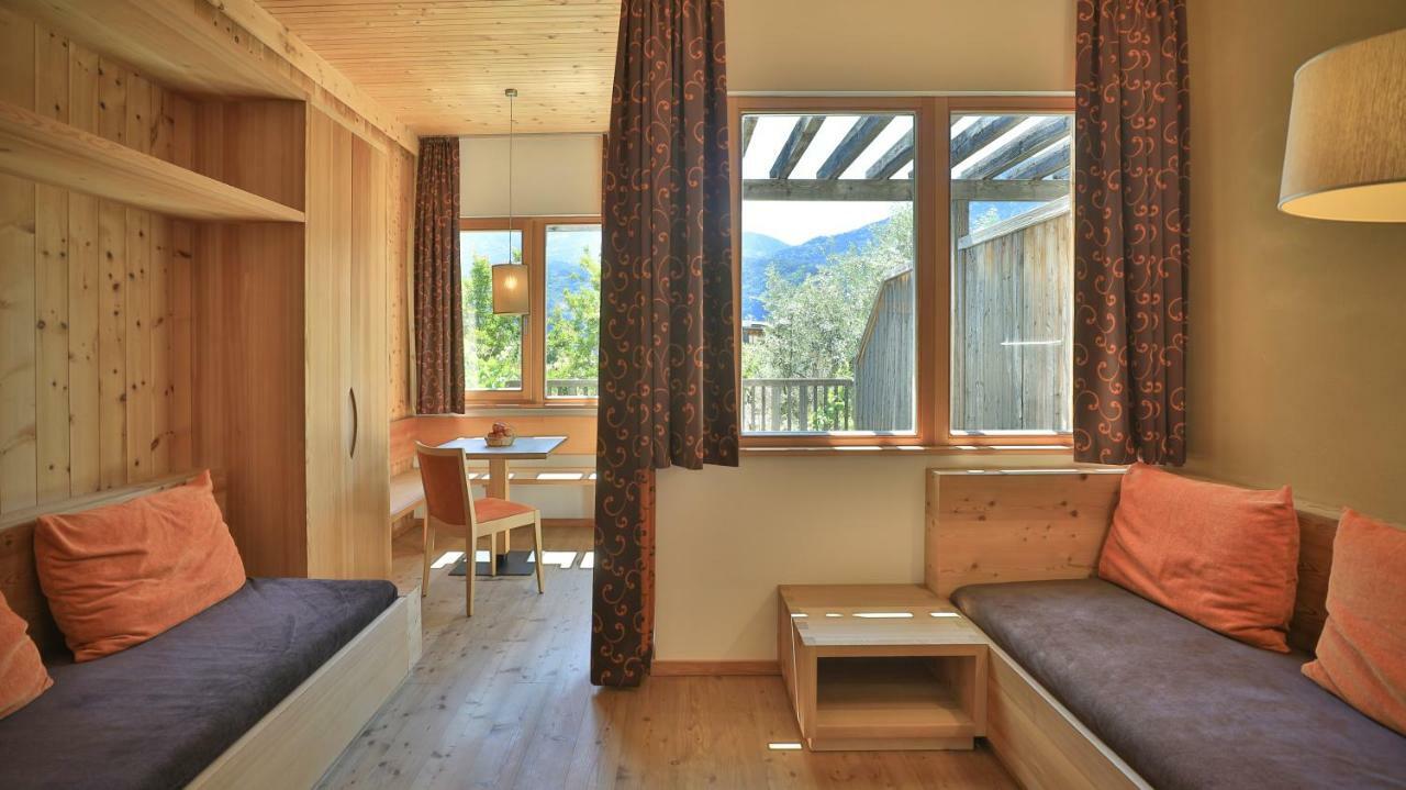 Biohotel Theiner'S Garten Lana Bagian luar foto